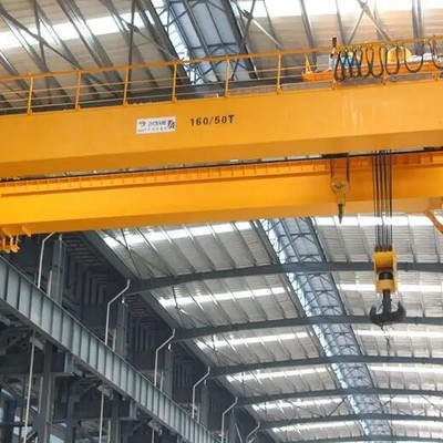 江苏地区30吨起重机价格及铆焊加工成本分析